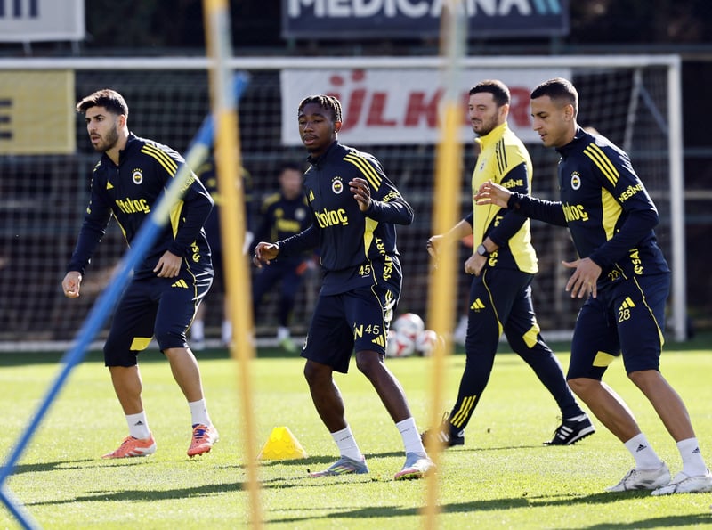 Fenerbahçe'nin Rize kadrosu açıklandı! İki eksik