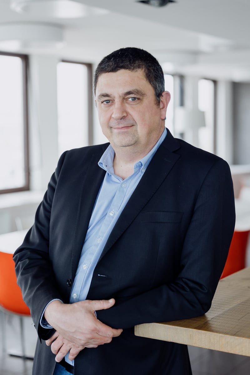 Il faut sensibiliser les plus jeunes à la cyber - la tribune de Jérôme Notin