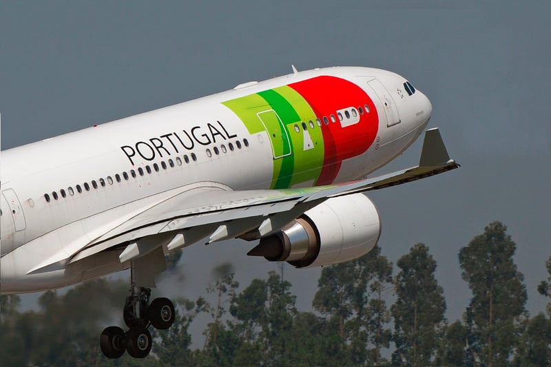 IAG se lanza a por TAP y competirá contra Air France-KLM y Lufthansa