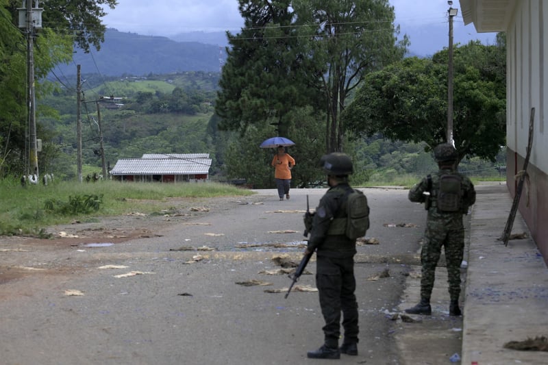 Kolombiya: Ordunun operasyonunda 6 çocuk öldü