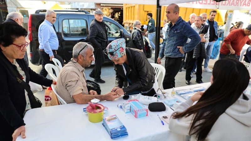 Ücretsiz diyabet ve tansiyon ölçümü yapıldı
