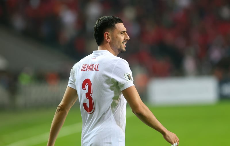 İspanya maçı öncesi sakatlık şoku! İkinci yarıya çıkamadı