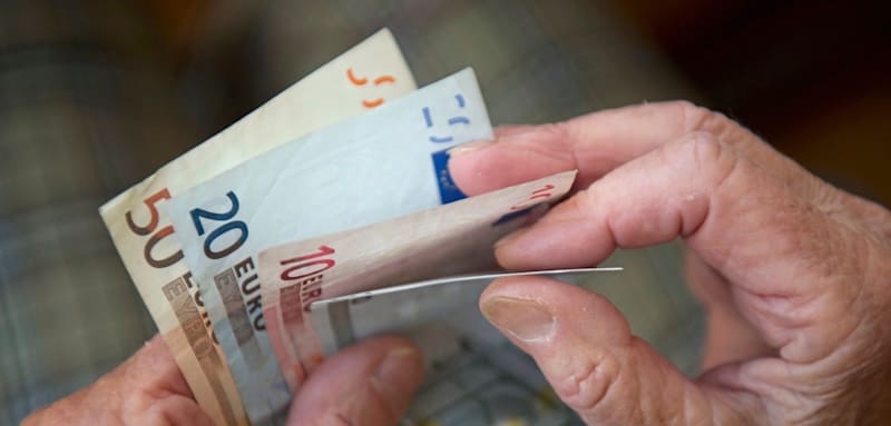 Bas warnt vor Koalitionsbruch – Jusos fordern Rentenpflicht für alle Berufsgruppen