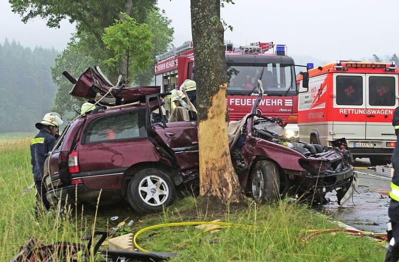 Even With Tech, Some Crash Scenarios Remain A Problem, New Report Says