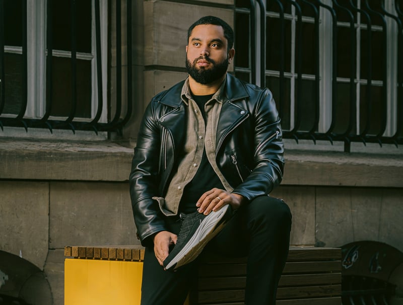 Alexandre Kelhetter, responsable d’un magasin de chaussures : « Les jeunes ont besoin qu’on leur dise bravo et merci »