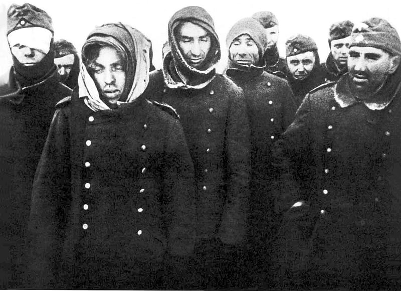 Kriegstüchtigkeit | »Kriegsfibel« von Brecht: Unser bittern Stund ...