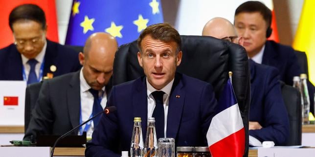 EN DIRECT, guerre en Ukraine : Emmanuel Macron estime que la paix ne peut pas se faire « sans les Ukrainiens, et sans le respect de leur souveraineté »