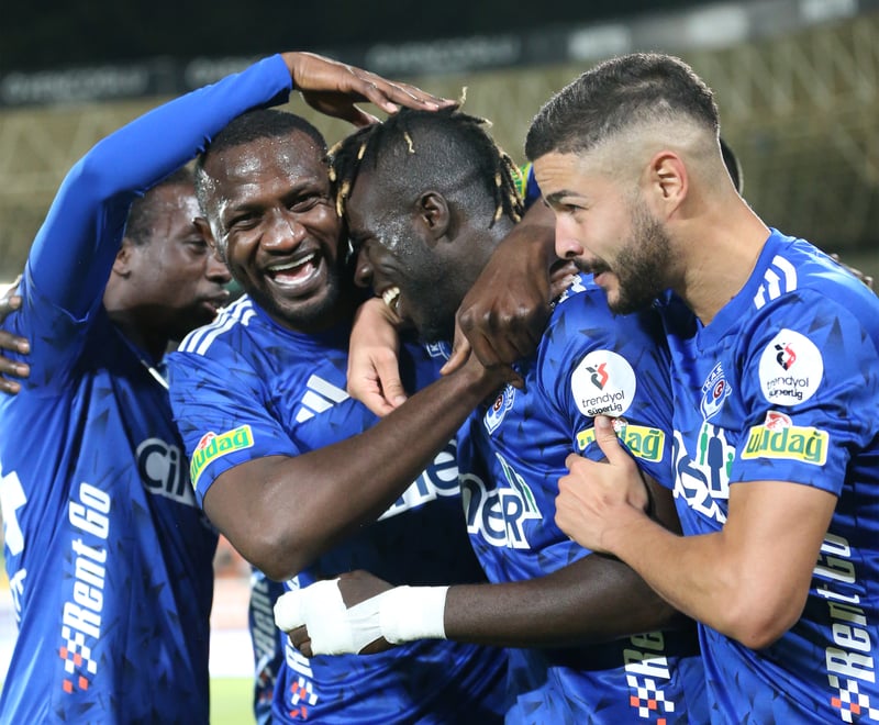 Kasımpaşa galibiyet hasretine Alanya deplasmanında son verdi