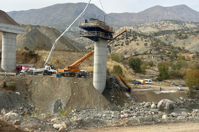 Kulp’taki iş cinayetinde ihmaller zinciri | İMO: Kayar kalıp sistemi çöktü, denetim zafiyeti var