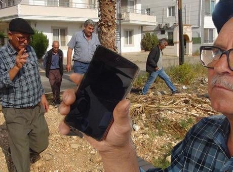 Bilim kurgu gibi! Mühendislerin yapamadığını o telefon ile yapıyor: ‘Yeteneğimi, 25 yıl önce fark ettim’