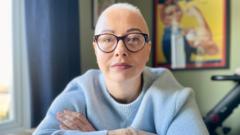 Non-smoker diagnosed with lung cancer at 37 demands 'urgent action'