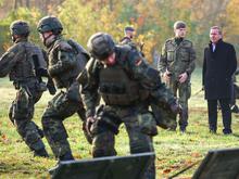 Reform des Wehrdienstes: Union und SPD räumen Streitpunkte bei Wehrpflicht aus