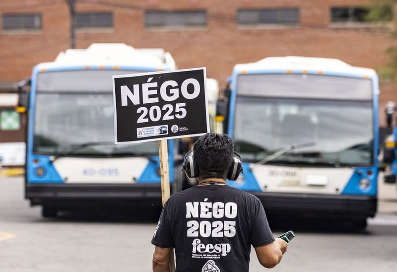 Montreal transit strike: Weekend shutdown looms as drivers plan job action