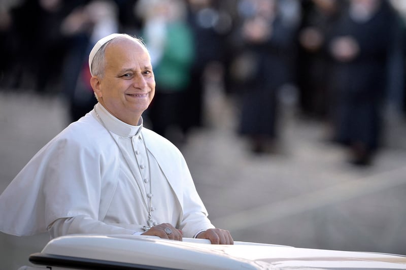 Le Vatican restitue 62 objets autochtones au Canada, un geste historique attendu depuis des années