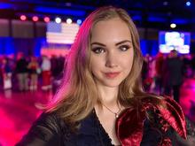 Rechte Influencerin beantragte Asyl in den USA: Polizei ermittelt gegen Naomi Seibt wegen Volksverhetzung