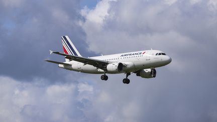 Air France annule 35 vols ce soir après la demande d'Airbus de changer en urgence un logiciel des A320