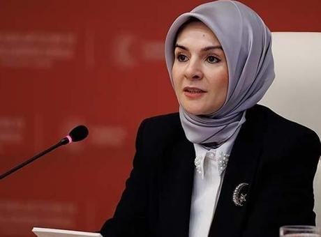 Bakan Göktaş: Kadınlar yapay zeka alanlarına dahil oldukça teknoloji, insana dokunacak