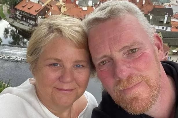 Husband takes on three-week Oz bike trip for poignant hospice fundraiser