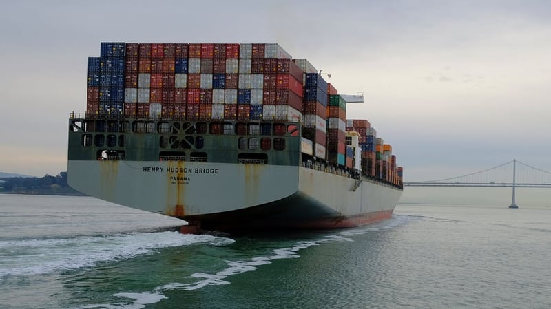 Handelskonflikt: US-Handelsdefizit sinkt um fast ein Viertel