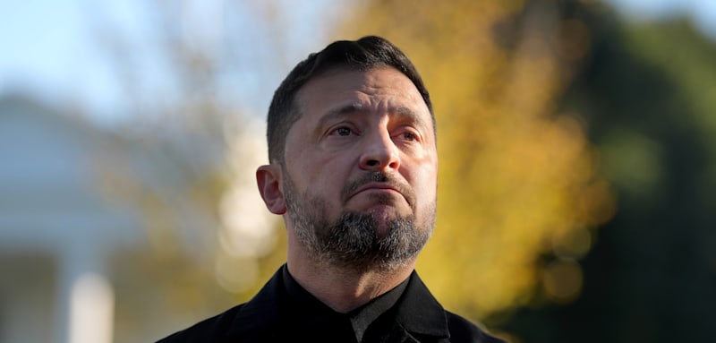 Engster Vertrauter tritt zurück – Nun beginnt Selenskyjs Kampf ums politische Überleben