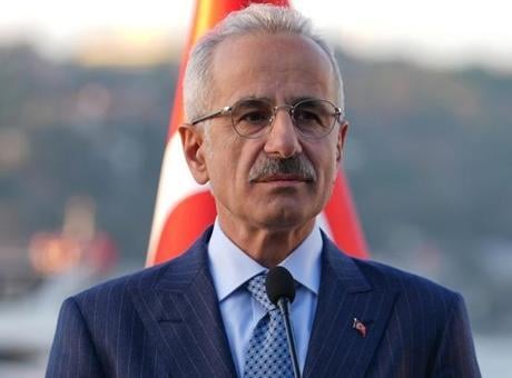 Bakan Uraloğlu'ndan KAIROS ve VIRAT isimli gemilerdeki çalışmalara ilişkin paylaşım