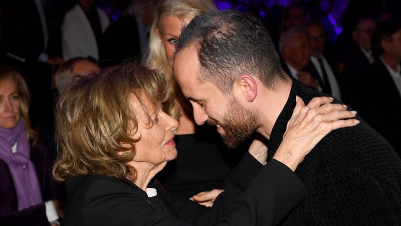 Eröffnung der Jüdischen Kulturtage - Igor Levit verzaubert die Damen beim Festakt