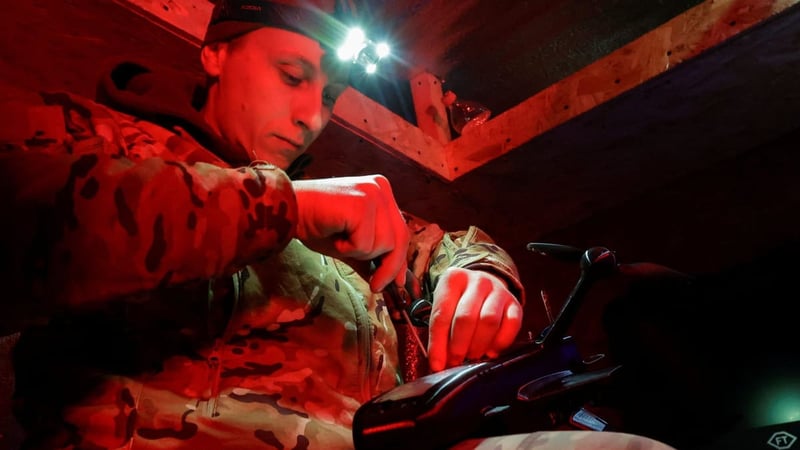 Drohnenkrieg: Toter in der Ukraine, Schäden in Russland