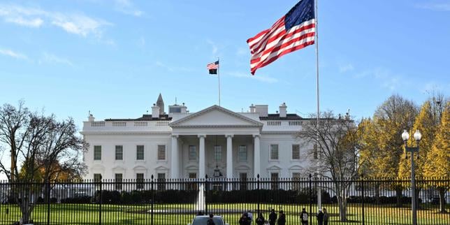 Après l’attaque de deux membres de la garde nationale à Washington, l’administration Trump gèle l’asile et durcit encore sa politique migratoire