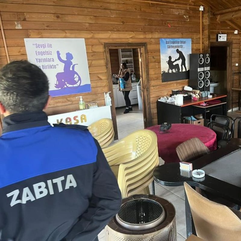 Engelli derneği mühürlendi