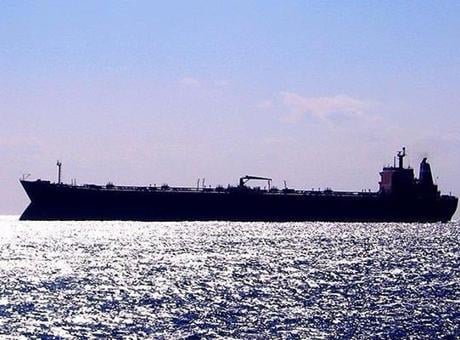 İran duyurdu! Marshall Adaları bayraklı petrol tankerine 'izinsiz yük taşıdığı' gerekçesiyle el konuldu