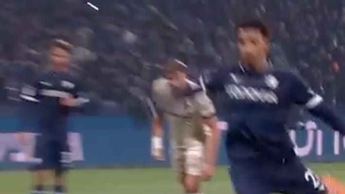 Peinlich-Elfer! - Arroganz-Anfall kurz vor Ende