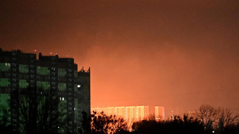 Kiev ciblé par une attaque russe, Washington annonce une opération militaire en Amérique Latine, Google fait des propositions à l’UE pour éviter une scission… Ça s’est passé cette nuit