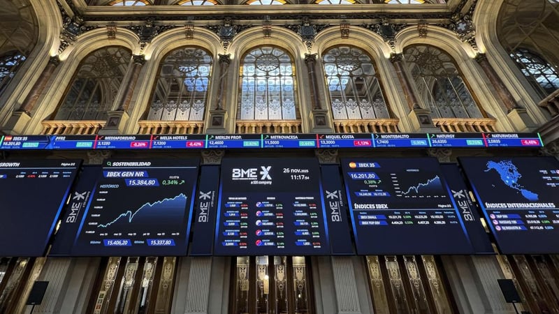 ¿Queda recorrido? El Ibex 35 baja la velocidad tras los récords