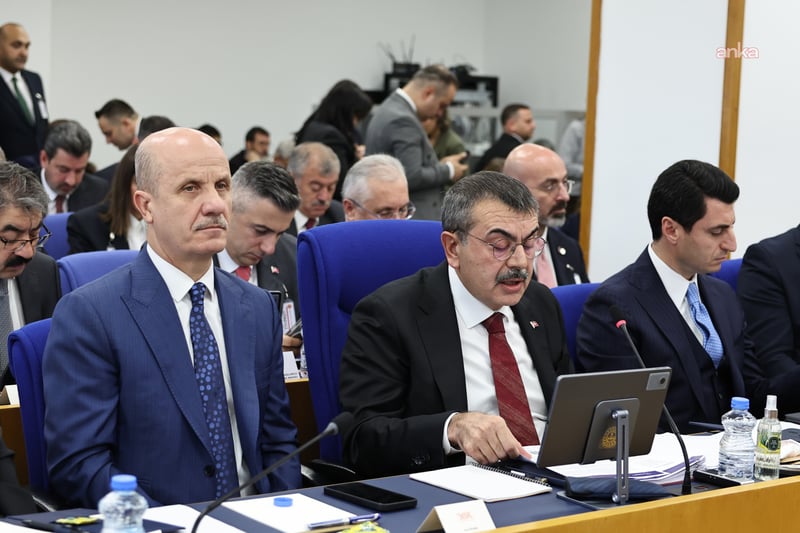 Bakan Tekin’den MESEM savunusu: “Gerekli tedbirleri alıyoruz”