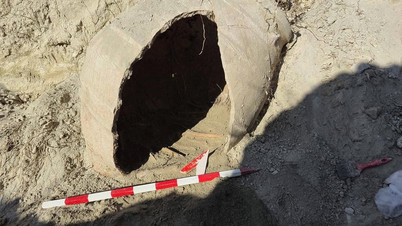 Denizli'de açılan çukurda insana ait kemik parçaları bulundu