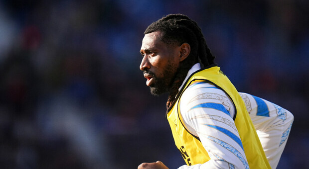 Anguissa infortunato, il centrocampista del Napoli out 2 mesi: le partite che salta e il dubbio Coppa d'Africa