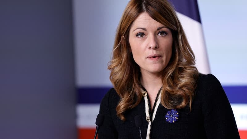 "Nos enfants n'iront pas combattre et mourir en Ukraine": la porte-parole du gouvernement réagit aux propos du chef d'état-major des armées