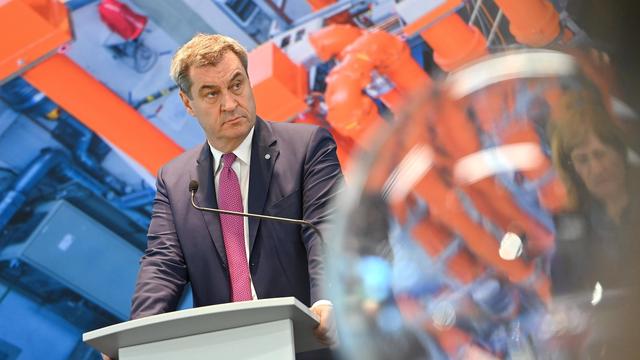 Energiepolitik : Markus Söder fordert Bau kleiner Atomkraftwerke