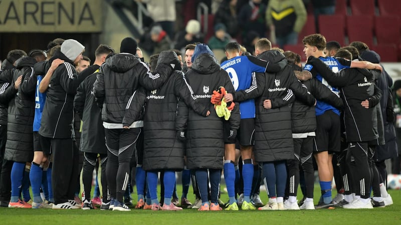 Noten und Einzelkritik - Beim schwachen HSV holt ER fast eine 1!