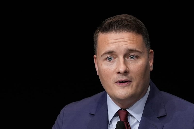 Streeting refuses to discuss ‘silly Westminster soap opera’ after briefing row