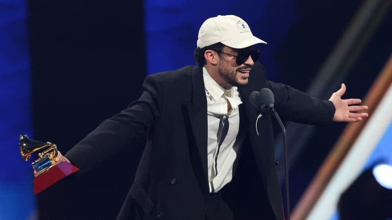 La star du reggaeton Bad Bunny remporte le Grammy Latino de l'album de l'année