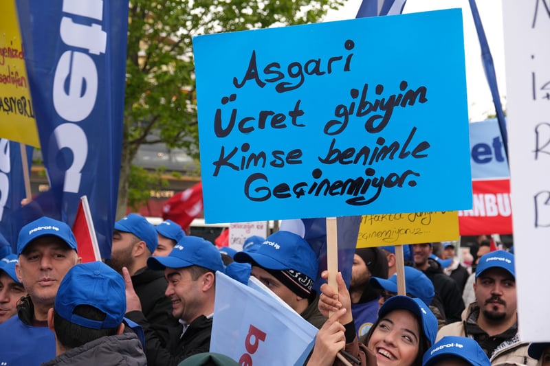 İnsanca yaşanacak ücret için mücadeleden başka yol yok