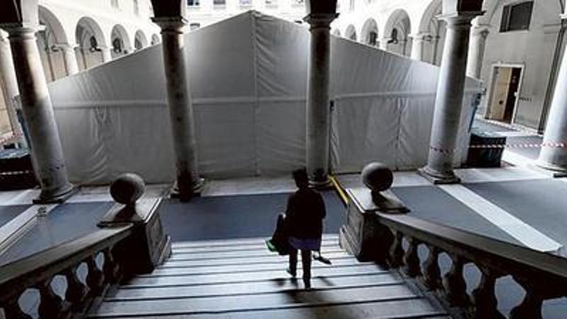 Abusarono di una ragazza dopo una serata in discoteca, condannati a 7 anni