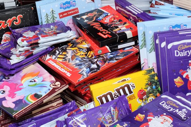 Retail expert urges people to buy three Christmas essentials in November