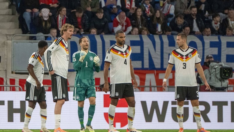 Nach 30 Minuten spricht RTL-Kommentator einen Satz, der die DFB-Qual ausdrückt