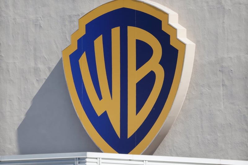 Netflix, Paramount and Comcast submit bids to buy Warner Bros. Discovery: Here are the challenges