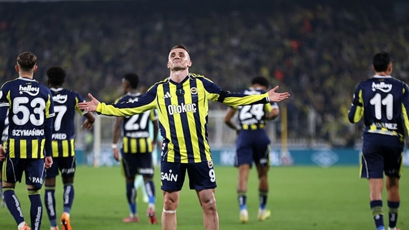 Kanatlardan 15 gol