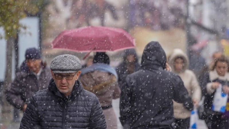Meteoroloji 'Bu şehirler hazır olsun' dedi! Kar yağışına saatler kaldı