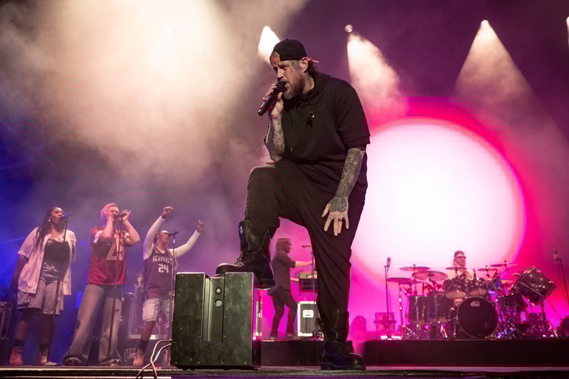 Jelly Roll battled severe isolation and illness during grueling foreign tour: ‘I want to go home’