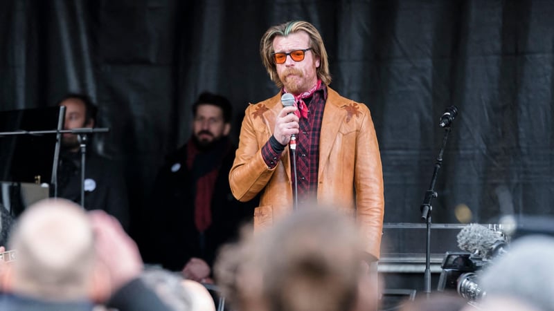 Dix ans du 13 Novembre : la déclaration d’amour de Jesse Hughes des Eagles of Death Metal à ses «frères et sœurs français»